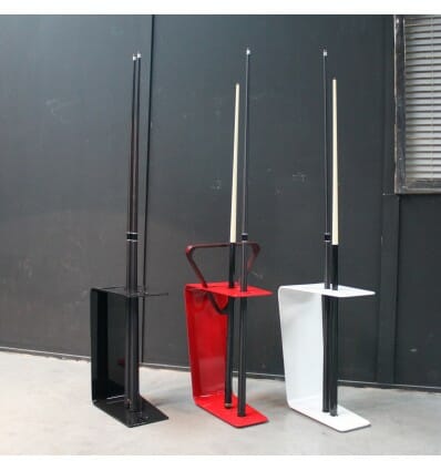 tenir une queue de billard