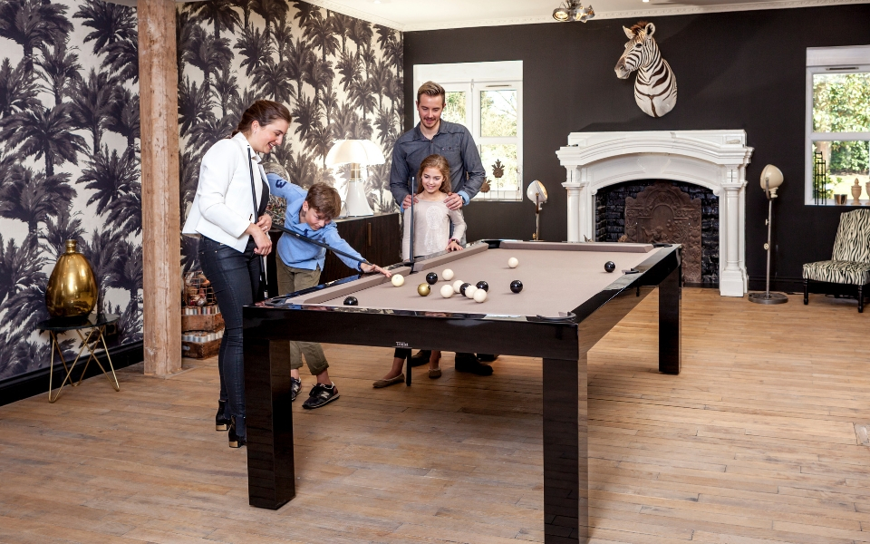 Table de billard Pearl design noir tapis beige - Billards Toulet