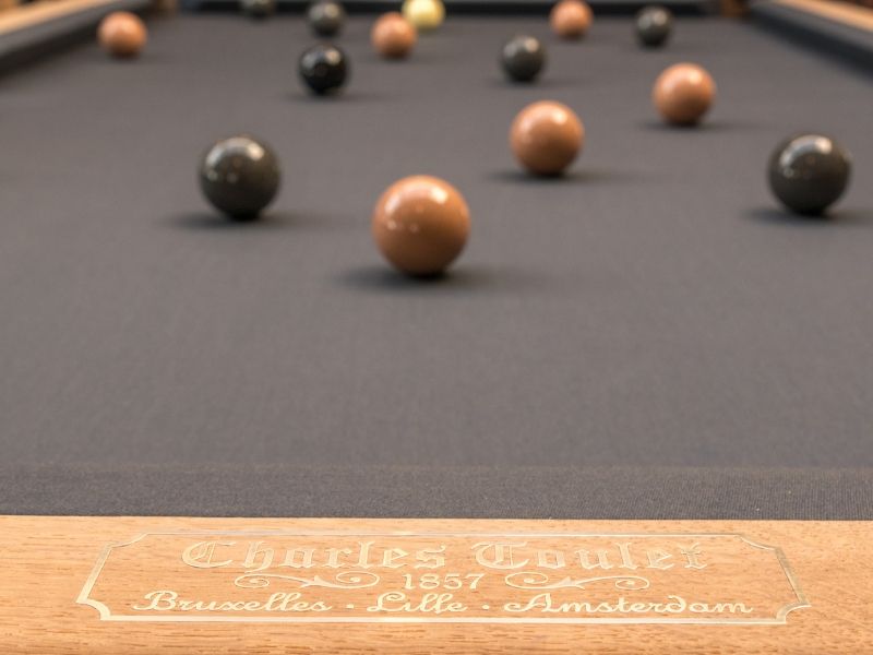 Billards Toulet - Billes - Décoration - nude