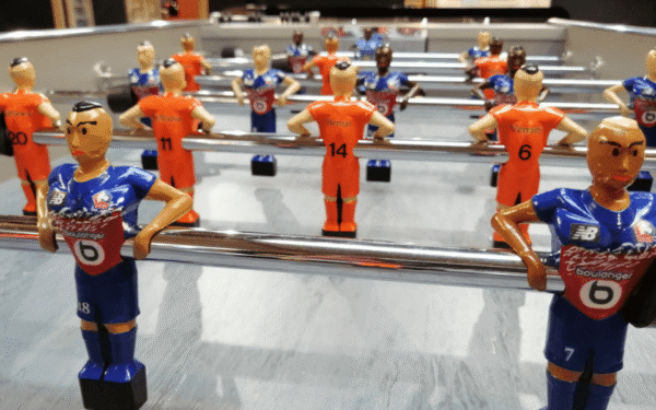 Debuchy By Toulet presents his personalized foosball players !