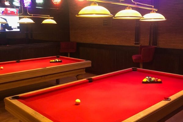 Billards Toulet à La Mamounia - Billard Empereur Vintage