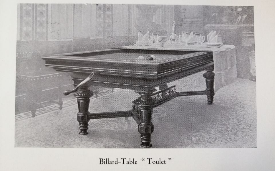 Maison Toulet inventeur du billard transformable en table