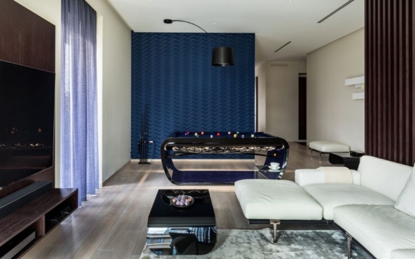 Russian Salon Interiors : The Blacklight billiard incorporates a modern apartment.