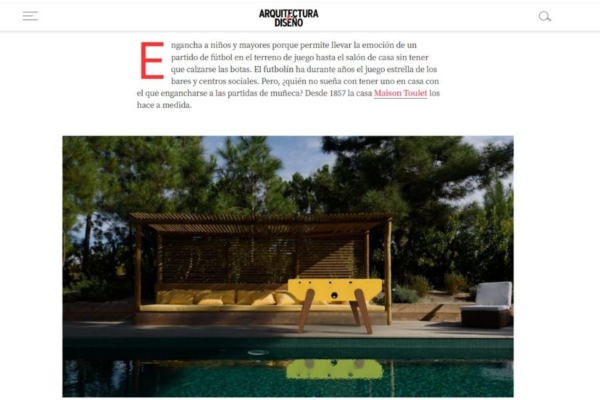 Design table footballs Debuchy By Toulet in the magazine Arquitectura y Diseno