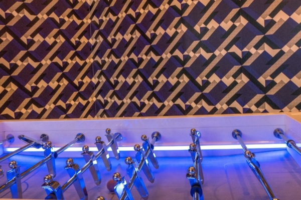 Choose your game atmosphere with the table football with leds.