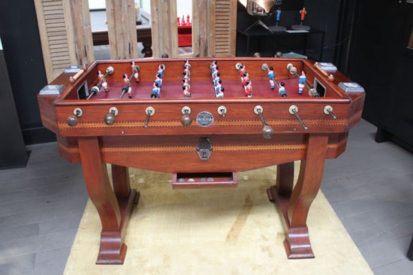 Baby-foot Le Nikola 1920