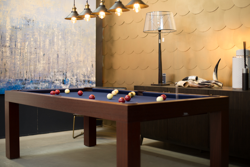 table de billard Pearl acajou showroom Toulet billard américain